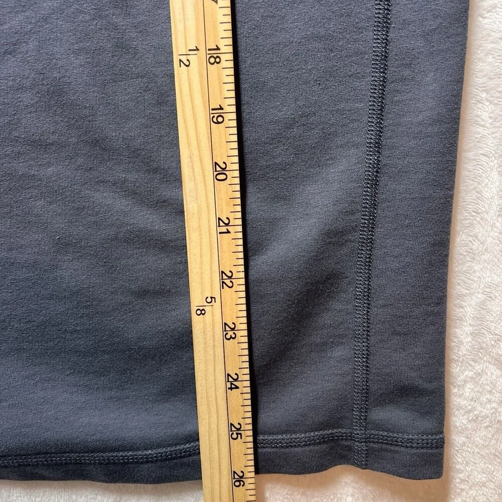 J.Crew Performance Quarter Zip Long Sleeve Stretch Size M Blue Pullover